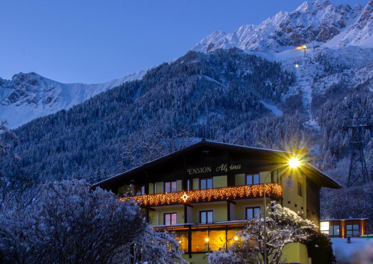 Café Pension Alpina Innsbruck Exterior foto