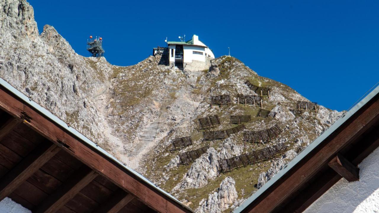 Café Pension Alpina Innsbruck Exterior foto